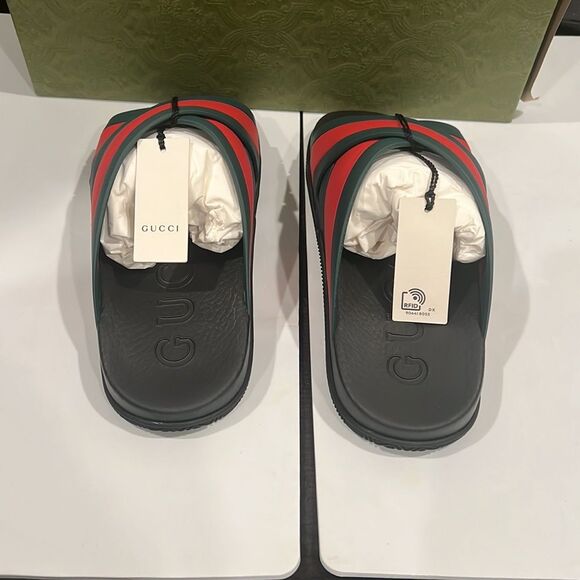 Brand new Gucci slippers with box - Picture 7 of 8